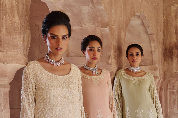 Wedding Guest Outfit Ideas: What to Wear for Each Function Your head-to-toe wedding guest style guide for every function, from mehendi and haldi to the big reception night.