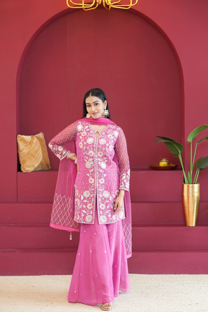 Sukoon-e-Gulab Dusty Peach Outfit